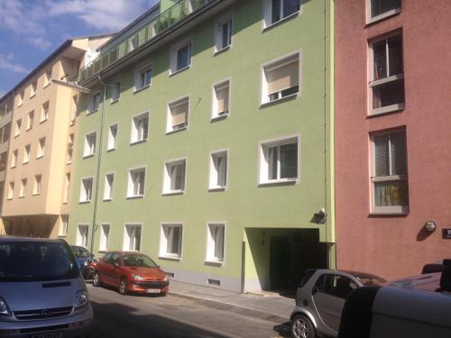 Floridsdorf Apartment | Explore Ajo Vienna Siemens with Contactless Check-in Options