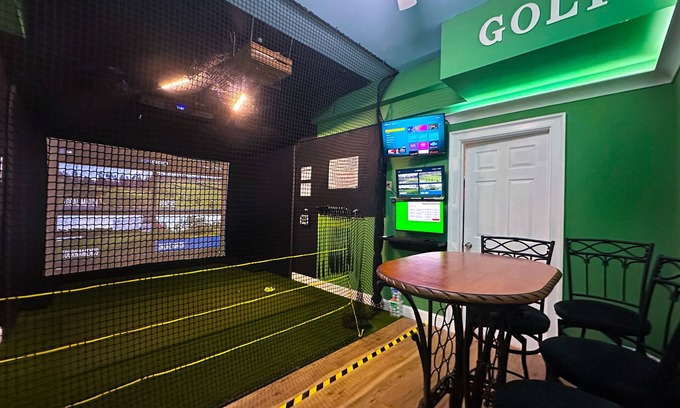 Jim Thorpe House | Unbelievable Game Room & Hot Tub in Pocono Family Home