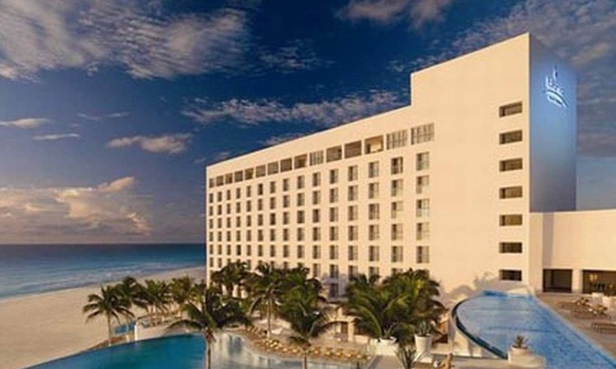 Zona Hotelera Resort | Relaxing All-Inclusive Retreat for Adults Only