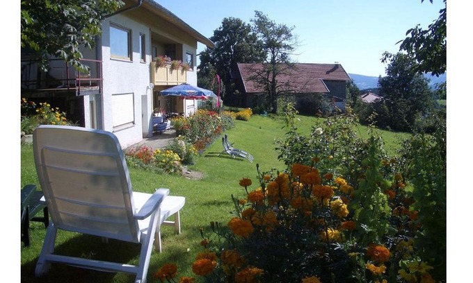 Viechtach Apartment | Experience All-Inclusive Comfort at Fewo1-Heigl