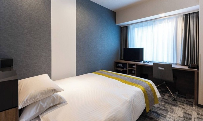 Chuo Hotel | Modern Semidouble Rooms in Chuo-ku, Tokyo with Breakfast