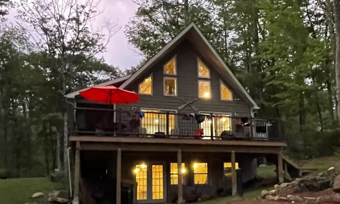 Barrington Cabin | Cozy Waterfront Cabin: Perfect Year-Round Getaway