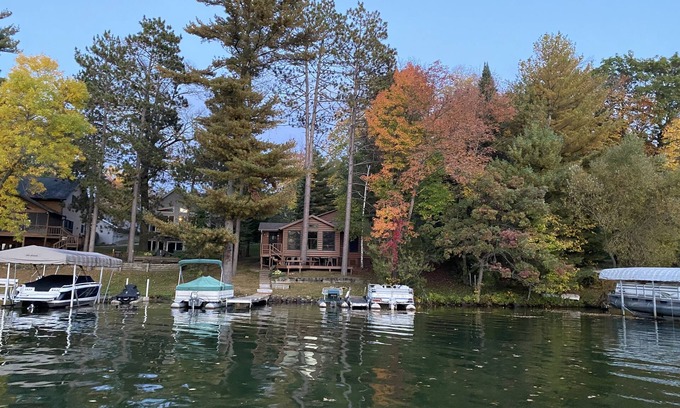Balsam Lake Cabin | All Seasons Cabin Getaway: Pet-Friendly with Lake Views