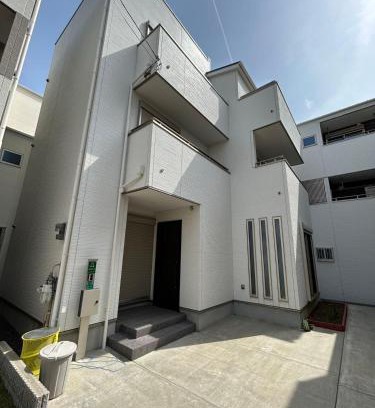 Naniwa Villa | Spacious Villa Near Dotonbori - Rated 9.6/10 for Families