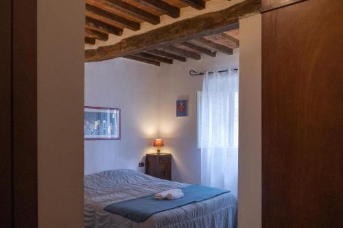 Tirli Bed & Breakfast | Family-Friendly Stay at Alla Meria with Pet Access