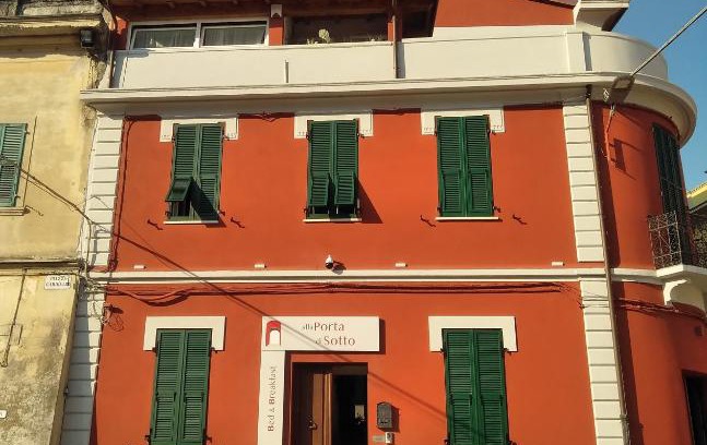 Fivizzano Bed & Breakfast | Pet-Friendly Retreat at Alla Porta Di Sotto B&B