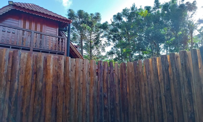 Visconde de Maua Ski Chalet | Discover Allamanda Flats in Visconde de Mauá, Pet Friendly Stay