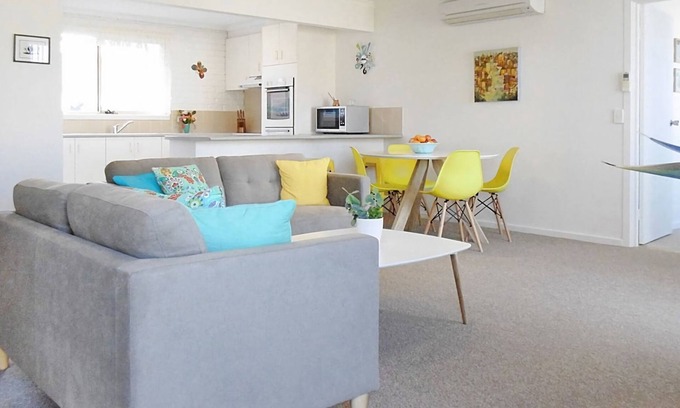 Merimbula House | Allara 1 - Close to shops & Bowling Club