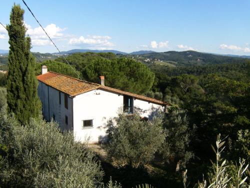 Impruneta House | Discover Alle Montanine Sughera: Pet Friendly & Pool Access
