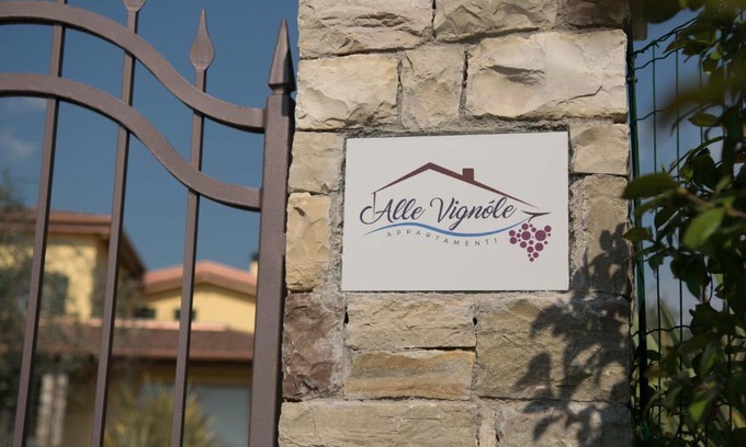 Garda Apartment | Discover Alle Vignole: Top-Rated Family and Pet-Friendly Stay
