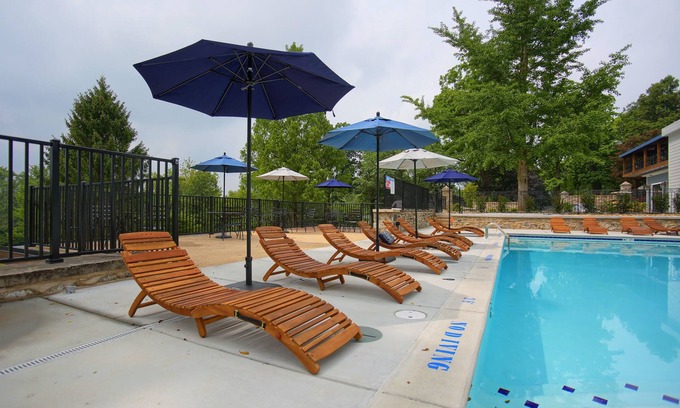 Boiling Springs Hotel | Experience Allenberry Resort: 4-Star Retreat with Spa & Pool