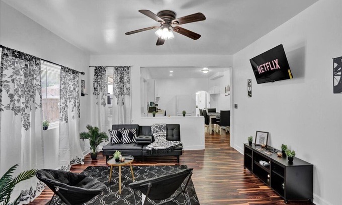 Allentown Apartment | Allentown Escape: Pet-Friendly Stay Near PPL Center