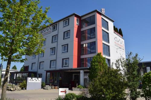 Memmingen Hotel | Discover Allgäuhotel Memmingen Nord: Family-Friendly Retreat