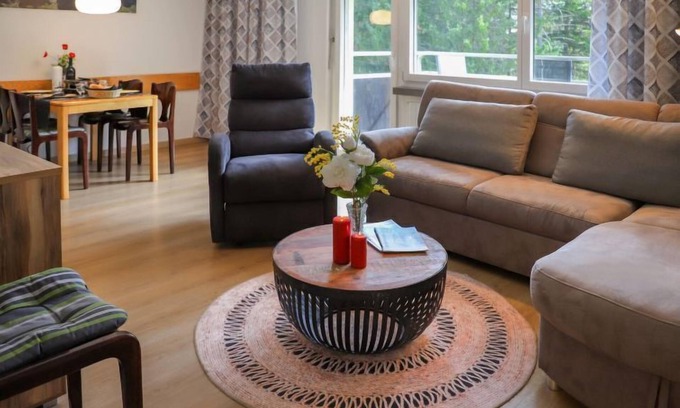 Davos-Platz Apartment | Beautiful Allod Park Haus C 301: Lake View & Spa Retreat