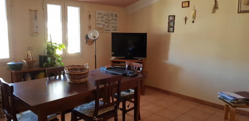 Isola Sacra Apartment | Alloggio breve Longo