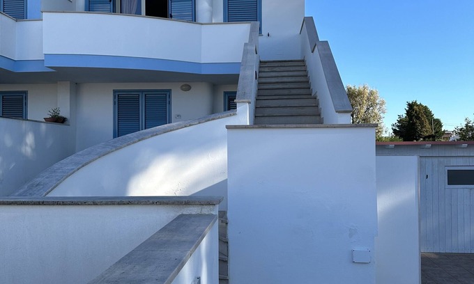 Lido Marini Apartment | Oceanfront Retreat at Alloggio Terrazza Vista Mare