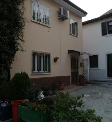 Lavagno House | Family-Friendly Stay at Alloggio Verona Est S. Pietro