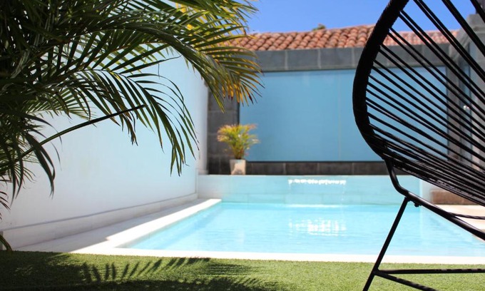 Santa Lucia Villa | Villa Allureh: Oceanfront Haven with Private Pool