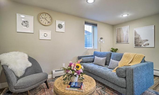 Turnagain Apartment | Inviting Anchorage Apartment - Steps from Coastal Trail!