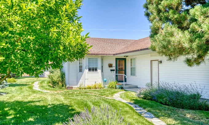 Weiser House | Tranquil Retreat at Ally's Peace of Mind - Pet Friendly & More