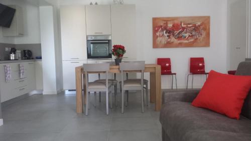 Colombare Apartment | Top-Rated Alma Apartment with Hot Tub and Family-Friendly Vibes