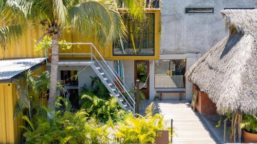 Punta de Mita Hotel | ALMA Surf Lodge