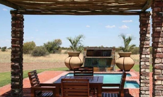 Lekwa-Teemane Cabin | Experience Almar Exclusive Game Ranch: Rated 9.2/10