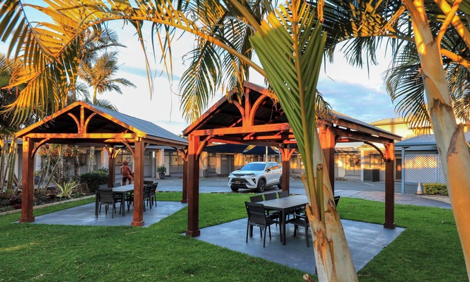 Ballina Hotel | Relax at Almare Tourist Motel with Family-Friendly Amenities