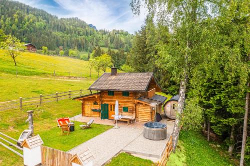 Werfen House | Discover Almfrieden: Guest Rated 9.7 with Hot Tub Bliss