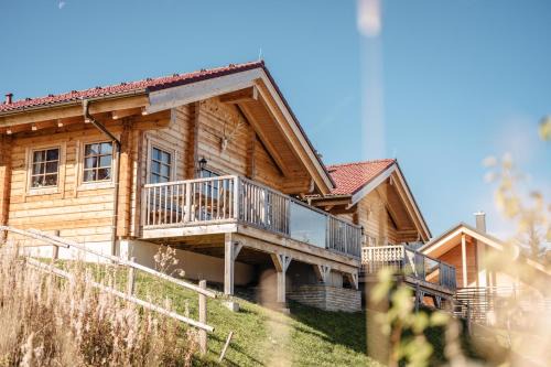 Bad Sankt Leonhard im Lavanttal House | Experience Almhütten Skorianz: 4-Star Ocean View Retreat