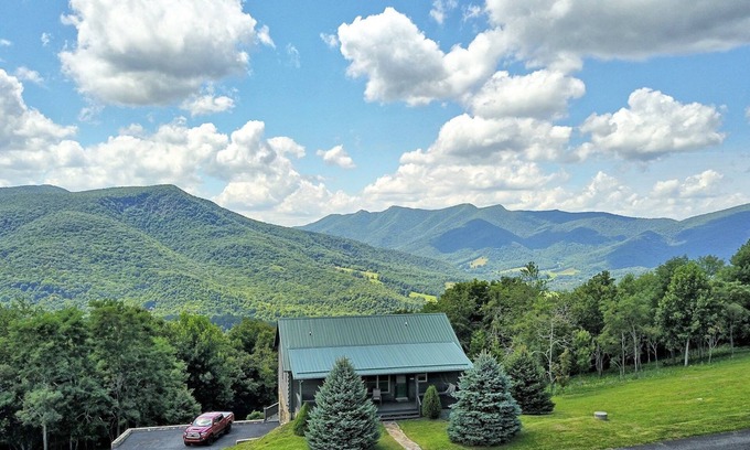 Buck Mountain Cabin | Almost Heaven: Guest Rated 9.8 with Spectacular Views