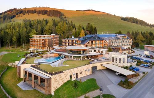 Fladnitz an der Teichalm Hotel | Relax at Almwellness Hotel Pierer - Top-Rated 4-Star Retreat