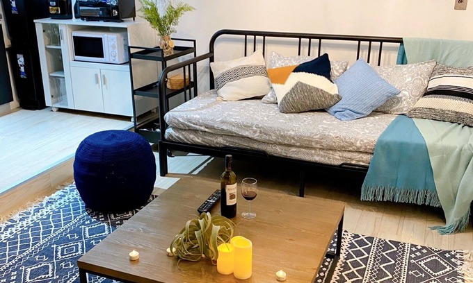 Kitaotsuka Apartment | Cozy Alo BnB 7: Steps from Ikebukuro with Free Wifi