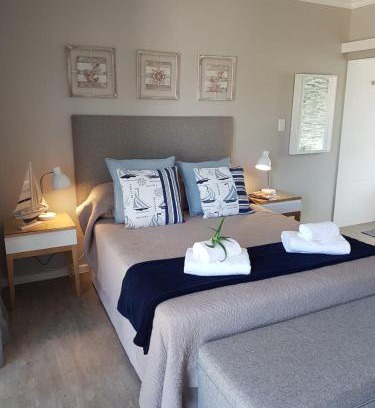 Linkside Apartment | Guest Rated 10/10: Aloe @ the Sea with Ocean View & Breakfast