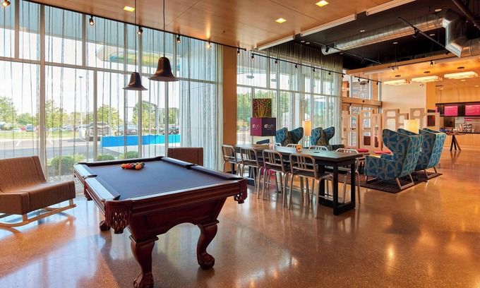 North Olmsted Hotel | Experience Comfort at Aloft Cleveland Airport - Rated 9/10