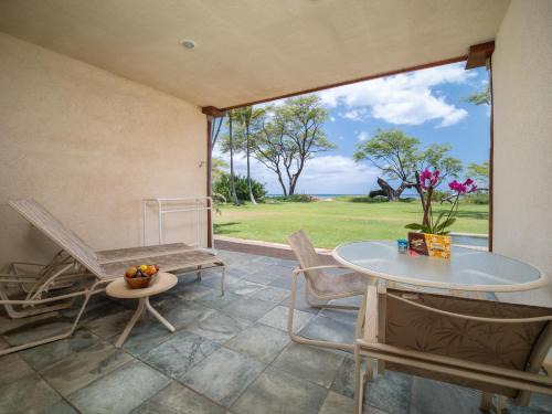 Kihei Apartment | Unforgettable Aloha AKU - Hula 1 with Oceanfront Pool
