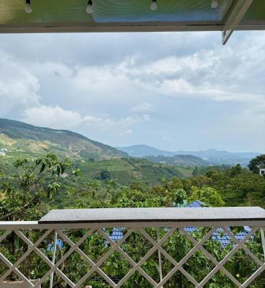 Lam Ha Hotel | Aloha farm