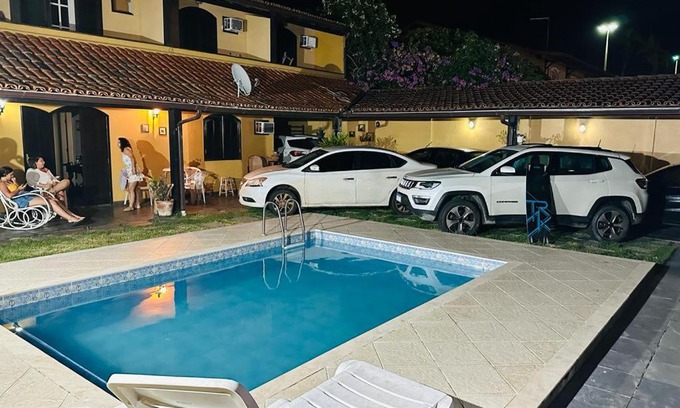 Portinho House | Discover Aloha Lagoon Cabo Frio: Pet Friendly & Poolside Fun