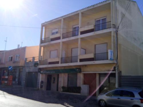 Atouguia da Baleia House | Budget-Friendly Alojamentos S.José with Great Guest Ratings