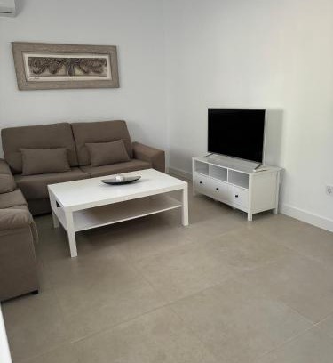 Baeza Apartment | Family-Friendly Pet Haven: Apartamento California 2A