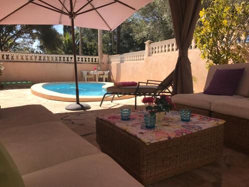 Santanyi House | Exceptional Poolside Retreat in Santanyí, Mallorca