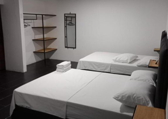 Doradal House | Budget-Friendly Alojamiento G&B: Pet & Child Friendly Stay