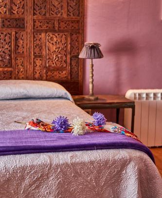 Pradena del Rincon Apartment | Welcoming Alojamiento Rural Fuente del Arca in Prádena