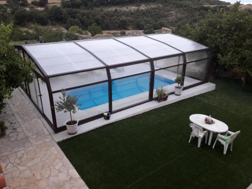 Molinilla House | Relax at Alojamiento Rural Abuela Andrea with Pool & Ocean View