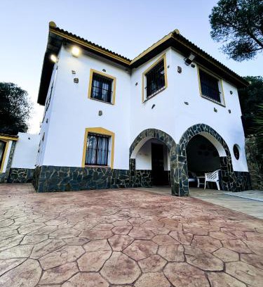 Andujar House | Discover Alojamiento Rural Viña El Labrador: 4-Star Retreat