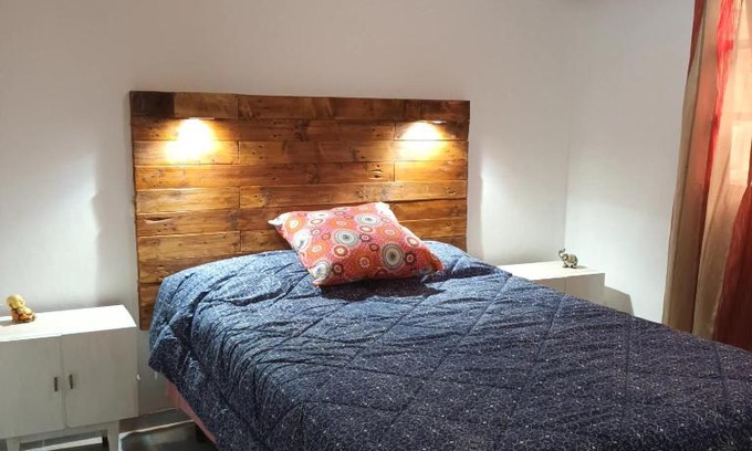 Vista Flores Apartment | Pet-Friendly Alojamiento Shanti with Oceanfront Views