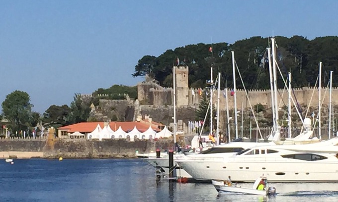Baiona Boat Rental | Unique Alojamiento Singular in Baiona with Ocean Views
