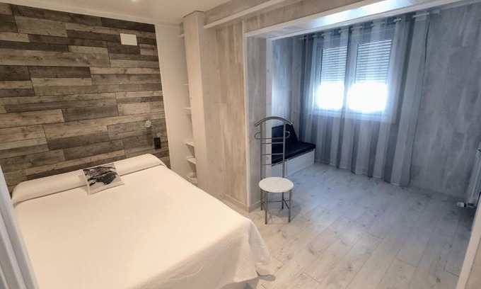 Elizondo Apartment | Family-Friendly Alojamiento Txokoto with High Guest Ratings