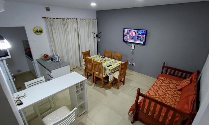 Villa Elisa Apartment | Prime Stay at Alojamiento Vio Plaza Villa Elisa - Rated 9.6/10