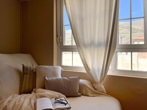 Tornavacas Apartment | Pet-Friendly Retreat at Alojamientos Abuelo Teófilo